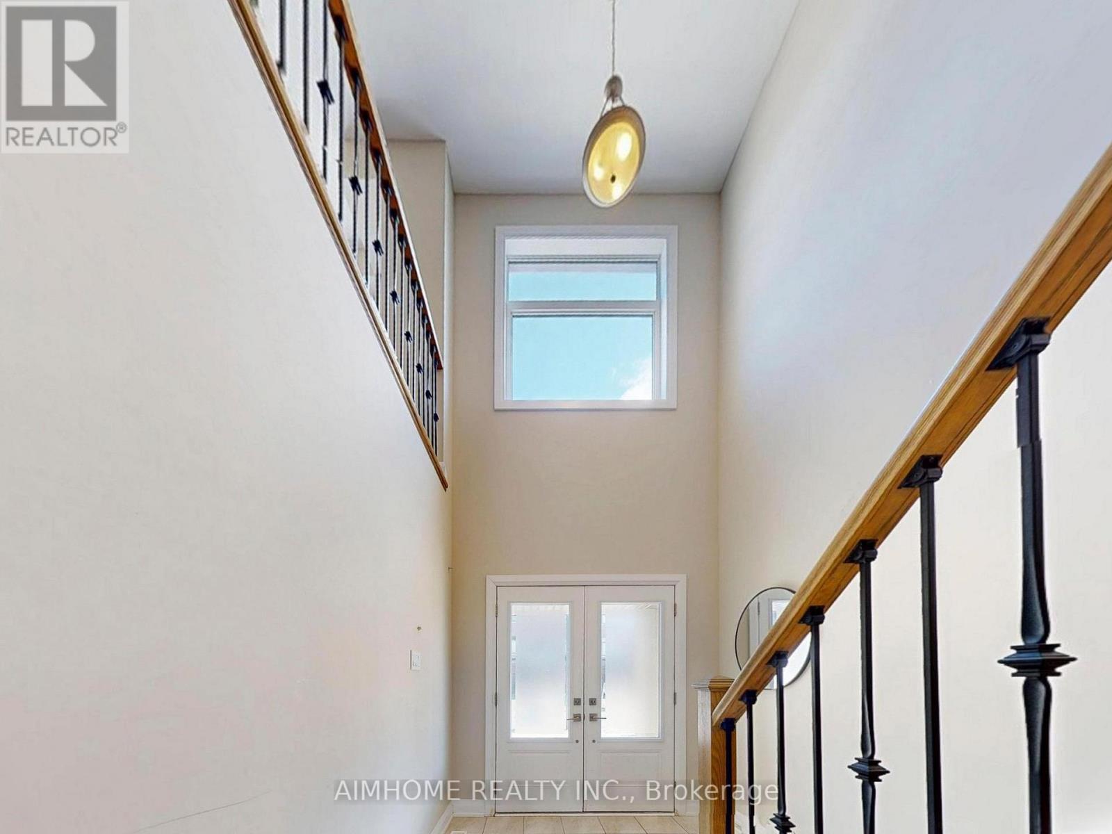 920 Isaac Phillips Way, Newmarket, Ontario  L3X 0M7 - Photo 38 - N12974608