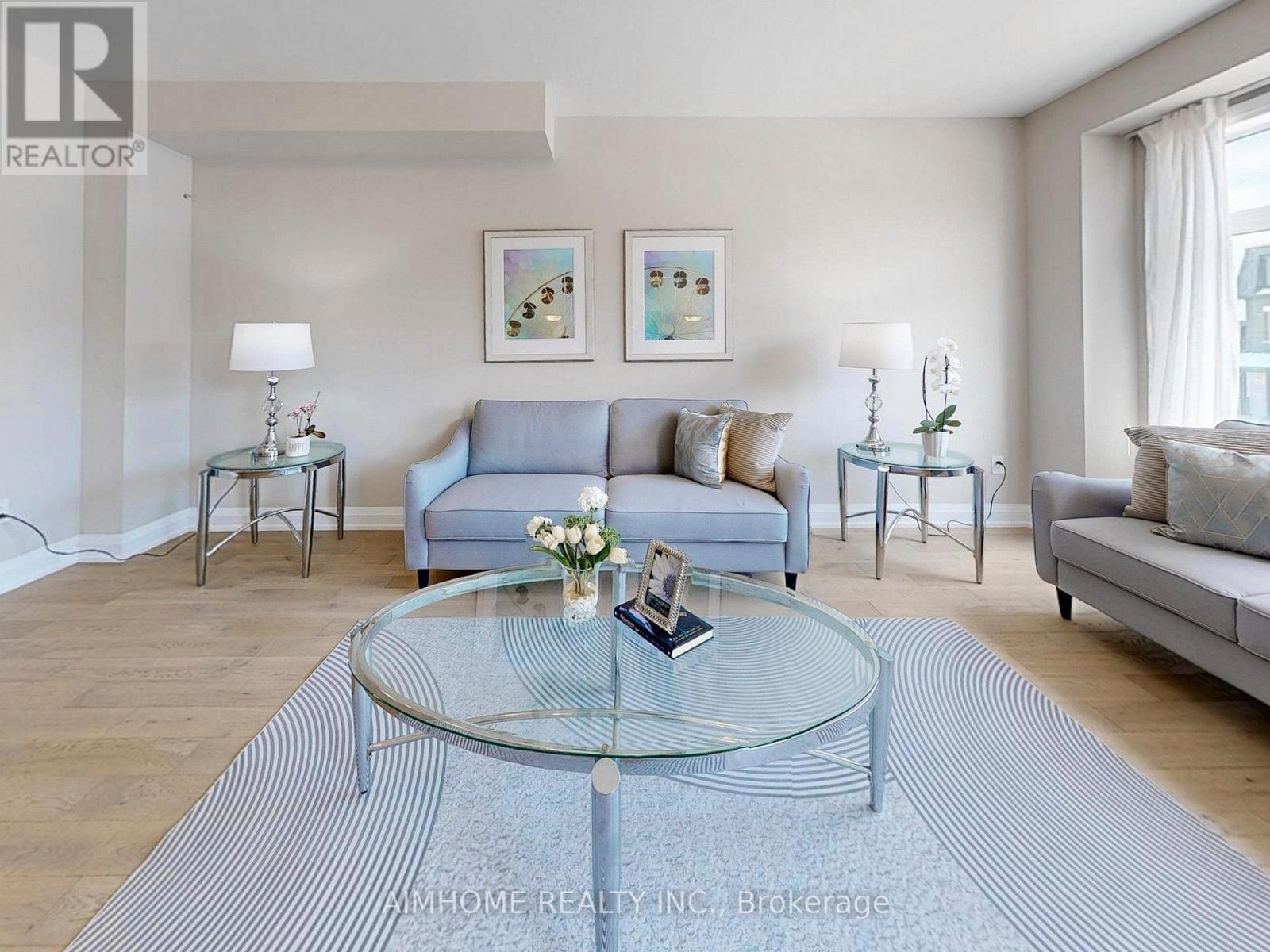 920 Isaac Phillips Way, Newmarket, Ontario  L3X 0M7 - Photo 6 - N12974608