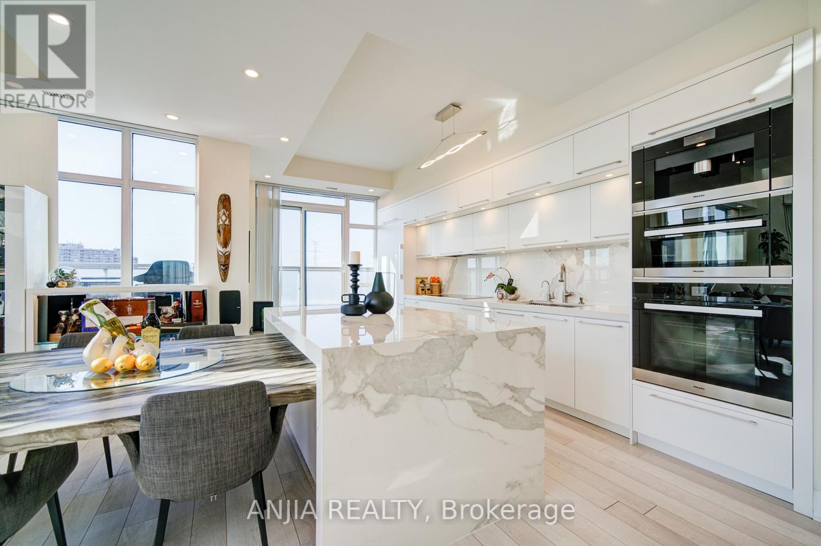 507 - 8763 Bayview Avenue, Richmond Hill, Ontario  L4B 3V1 - Photo 10 - N12974640