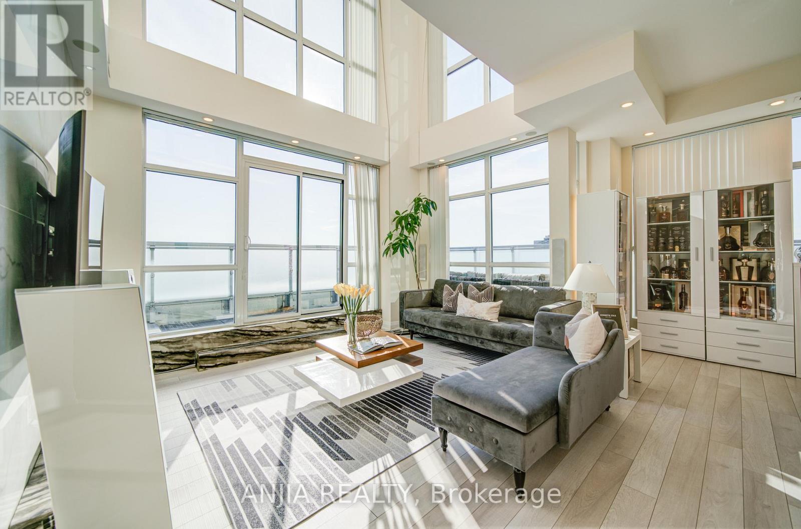 507 - 8763 Bayview Avenue, Richmond Hill, Ontario  L4B 3V1 - Photo 4 - N12974640