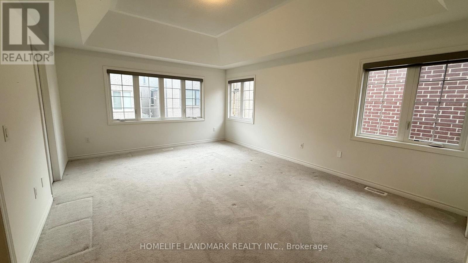 29 Sassafrass Road, Springwater, Ontario  L9X 2C6 - Photo 16 - S12974644