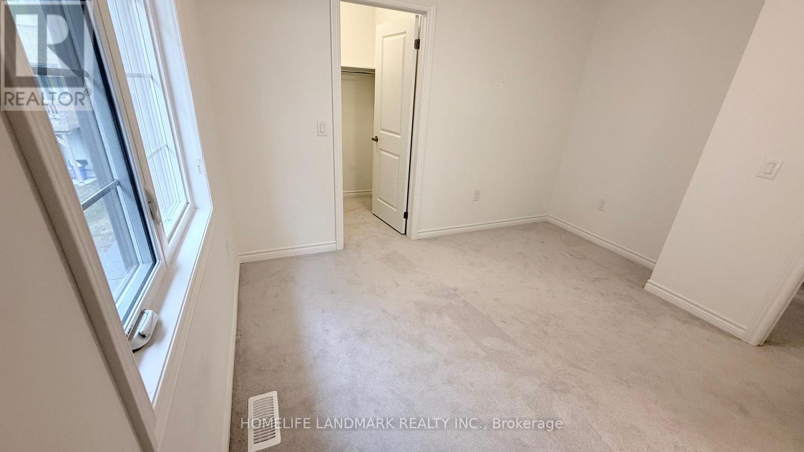 29 Sassafrass Road, Springwater, Ontario  L9X 2C6 - Photo 25 - S12974644