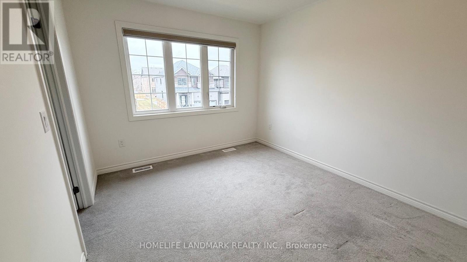 29 Sassafrass Road, Springwater, Ontario  L9X 2C6 - Photo 32 - S12974644