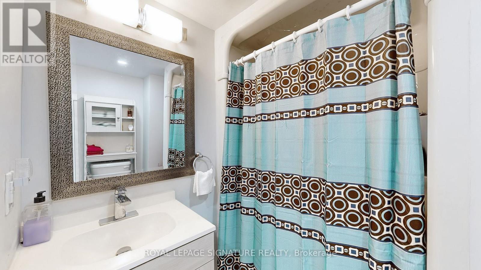 333 Ridgeway Avenue, Oshawa, Ontario L1J 2T9 - Photo 25 - E12890314