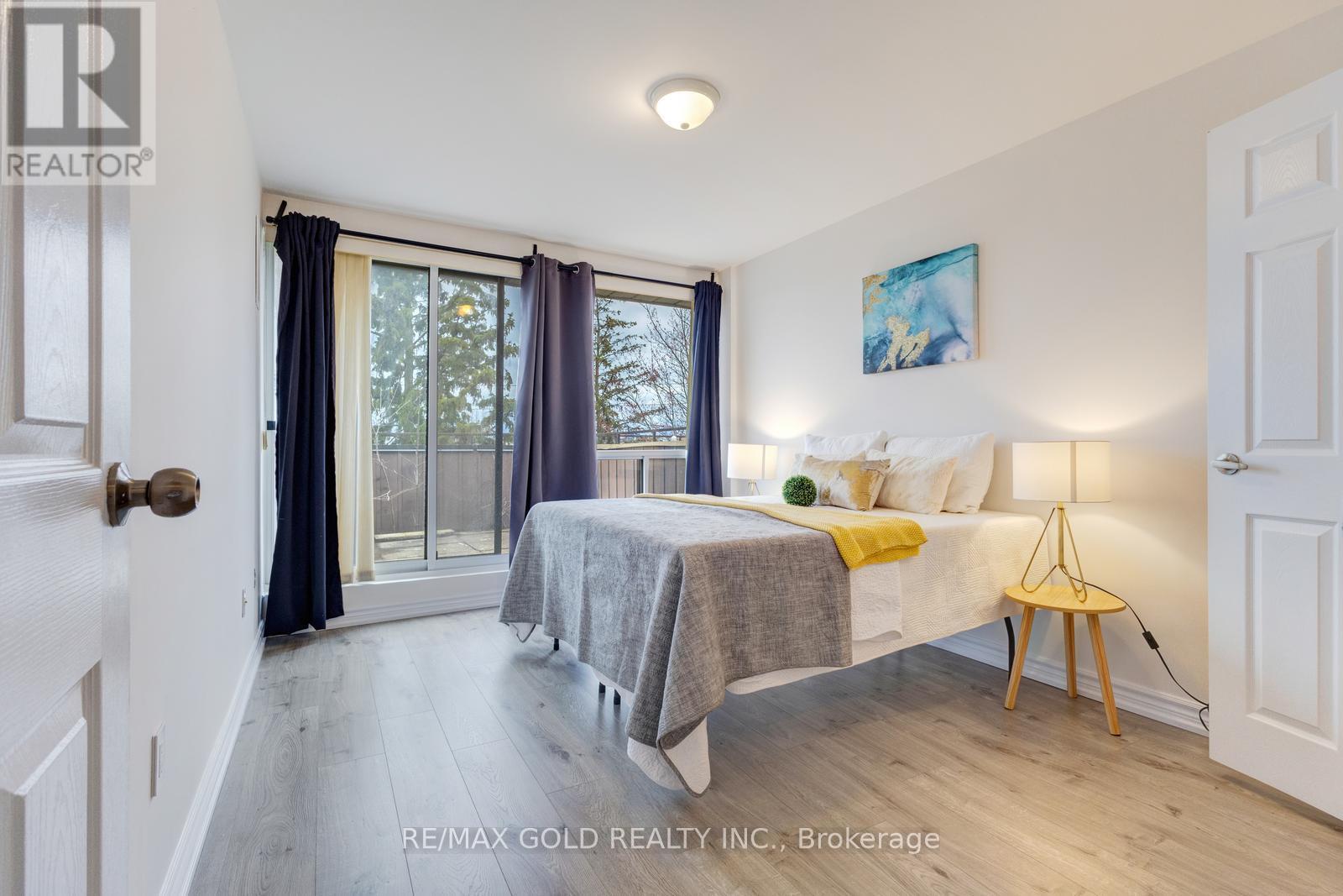 235 - 2095 Roche Court, Mississauga, Ontario  L5K 2C8 - Photo 12 - W12974624