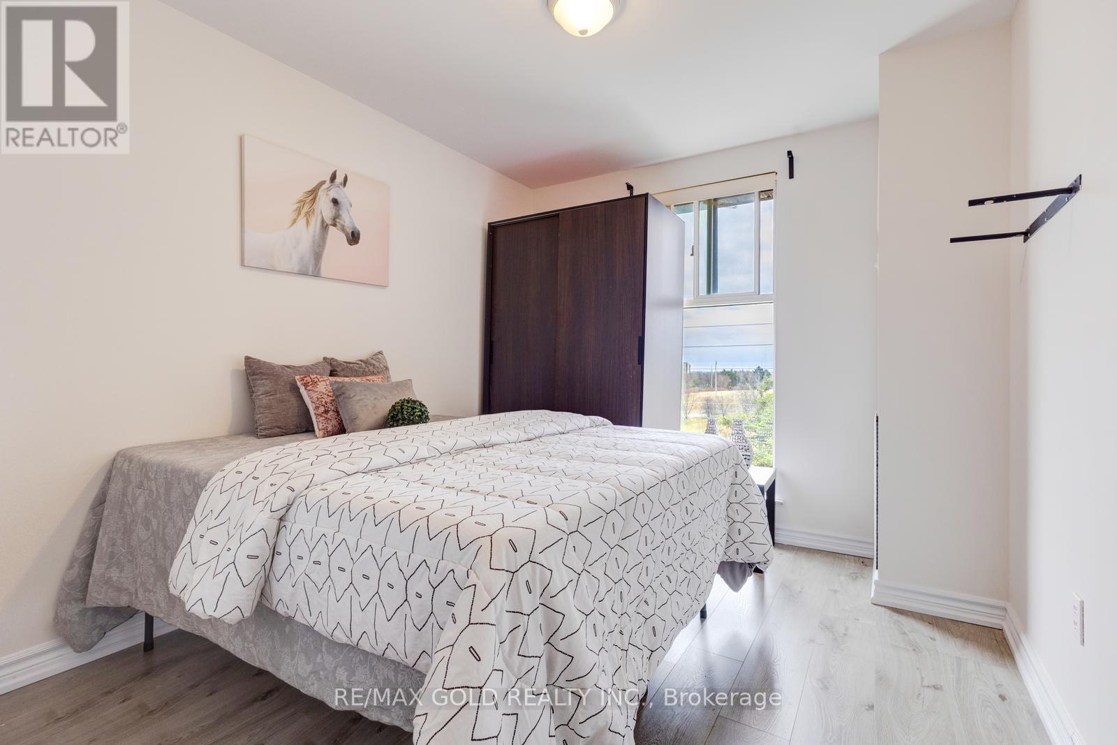 235 - 2095 Roche Court, Mississauga, Ontario  L5K 2C8 - Photo 14 - W12974624