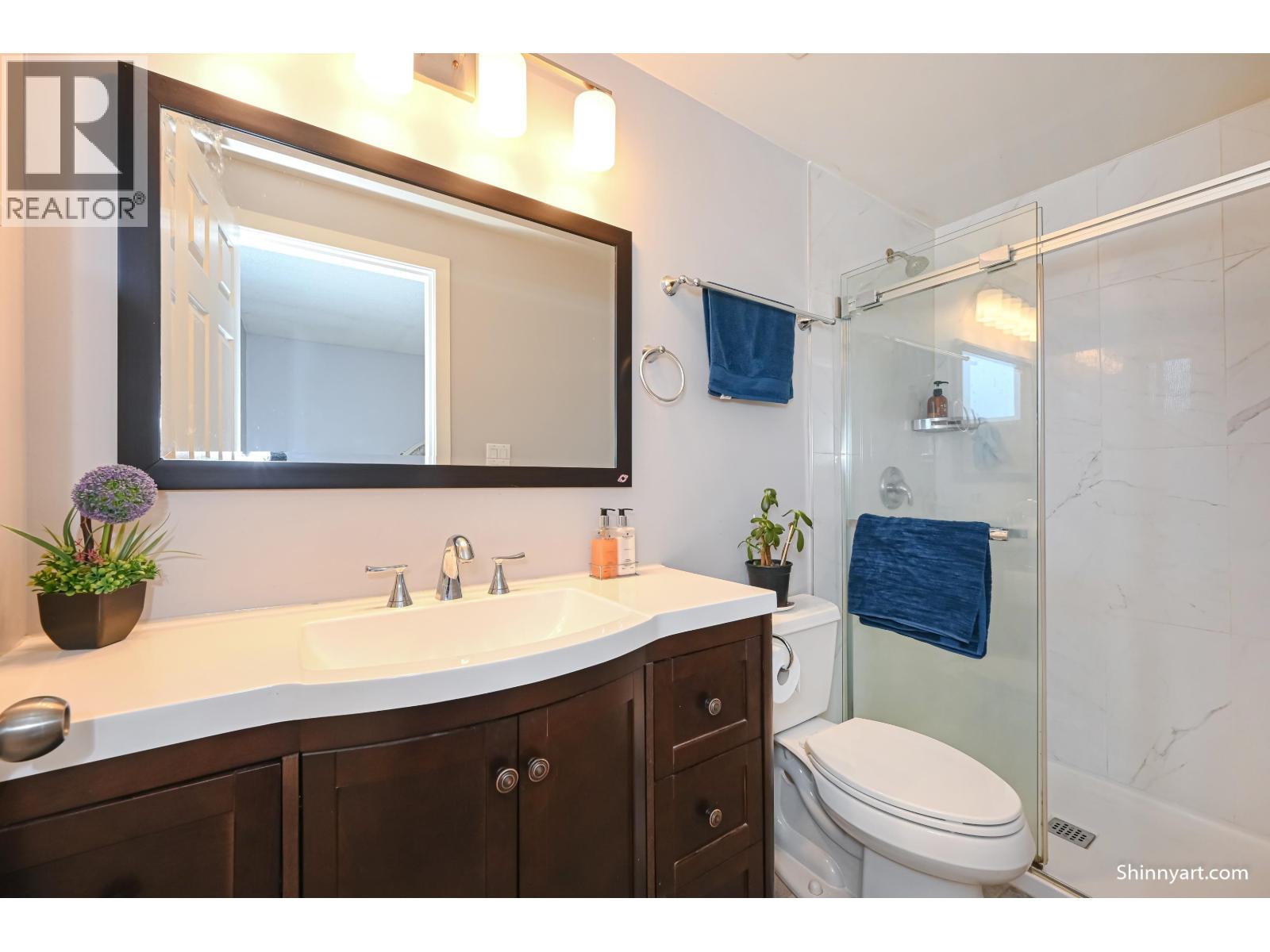 4708 Westlawn Drive, Burnaby, British Columbia  V5C 3R3 - Photo 11 - R3108712