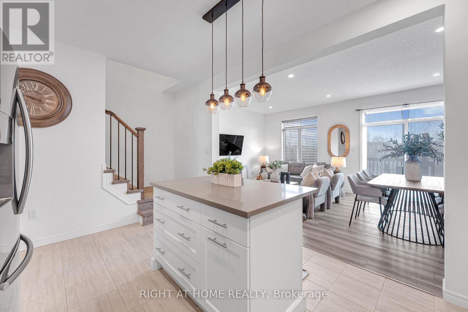 12 - 269 Watson Parkway N, Guelph, Ontario  N1E 0R3 - Photo 10 - X12974588