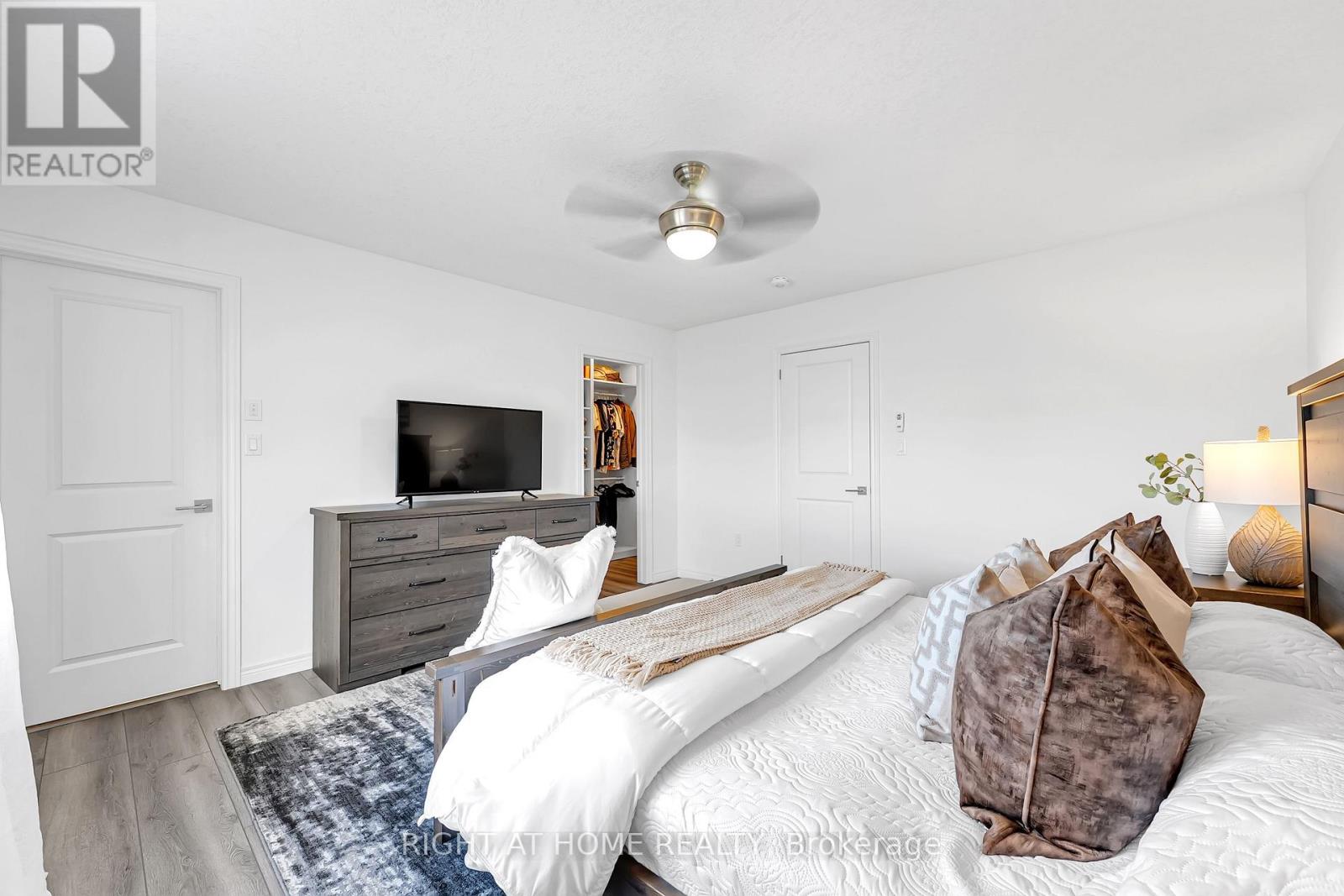 12 - 269 Watson Parkway N, Guelph, Ontario  N1E 0R3 - Photo 20 - X12974588