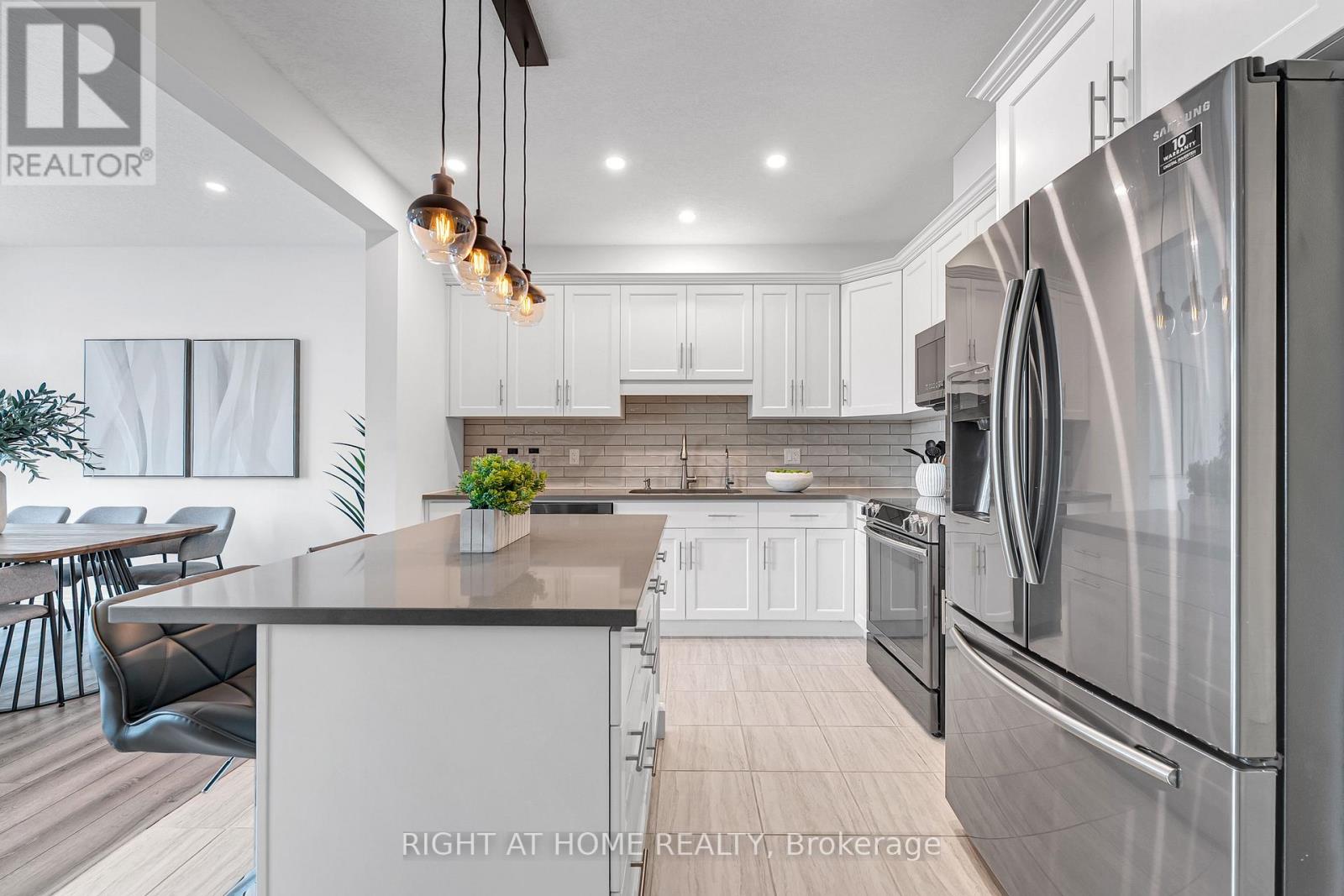 12 - 269 Watson Parkway N, Guelph, Ontario  N1E 0R3 - Photo 6 - X12974588