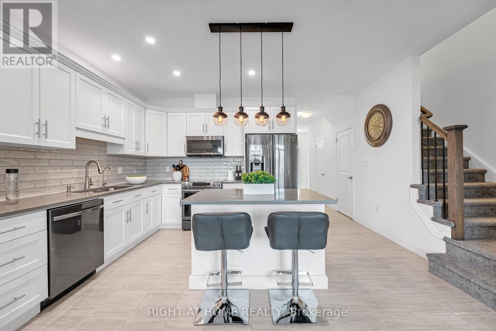 12 - 269 Watson Parkway N, Guelph, Ontario  N1E 0R3 - Photo 8 - X12974588