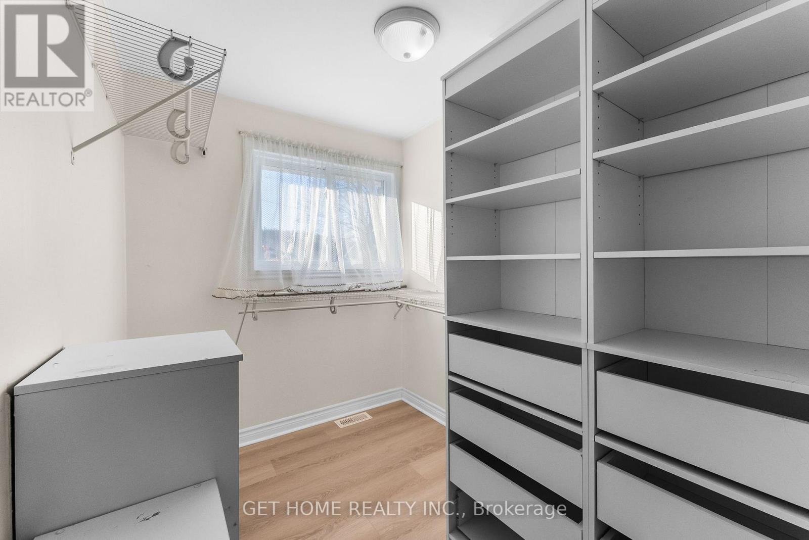 52 Pats Lane, Prince Edward County, Ontario  K0K 2T0 - Photo 26 - X12974612