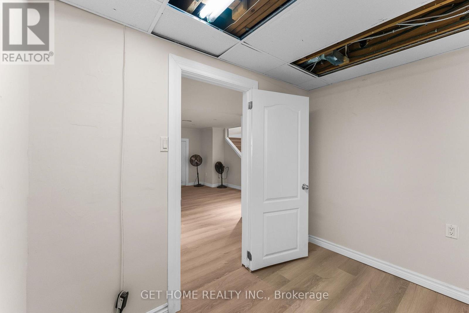 52 Pats Lane, Prince Edward County, Ontario  K0K 2T0 - Photo 32 - X12974612