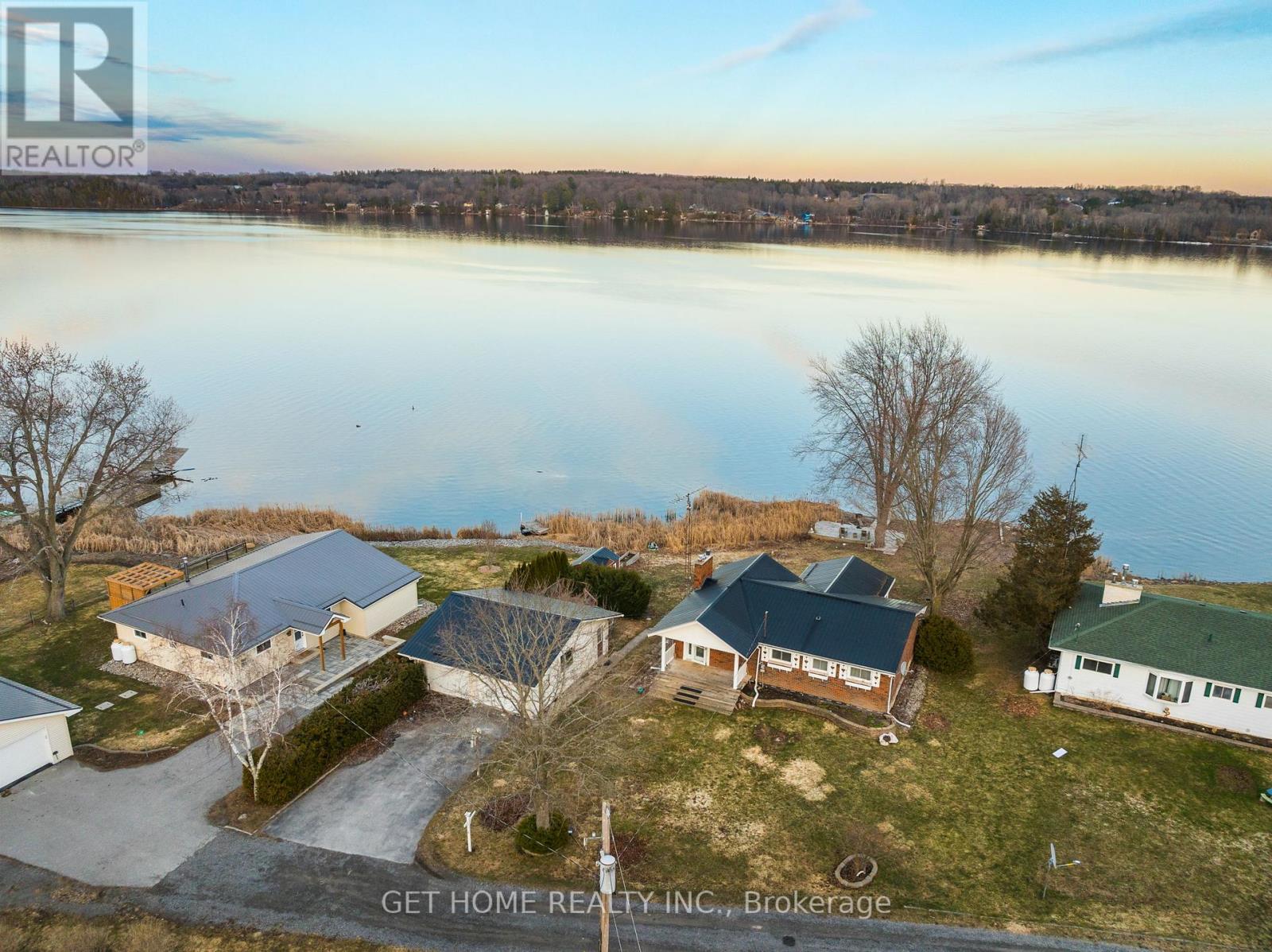 52 Pats Lane, Prince Edward County, Ontario  K0K 2T0 - Photo 7 - X12974612