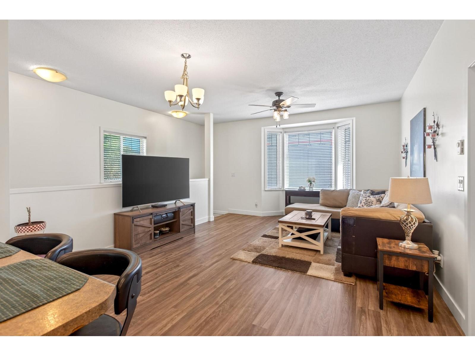 22 32501 Fraser Crescent, Mission, British Columbia  V2V 1C5 - Photo 7 - R3108423