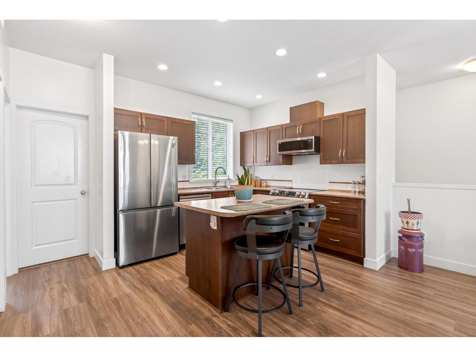 22 32501 Fraser Crescent, Mission, British Columbia  V2V 1C5 - Photo 9 - R3108423