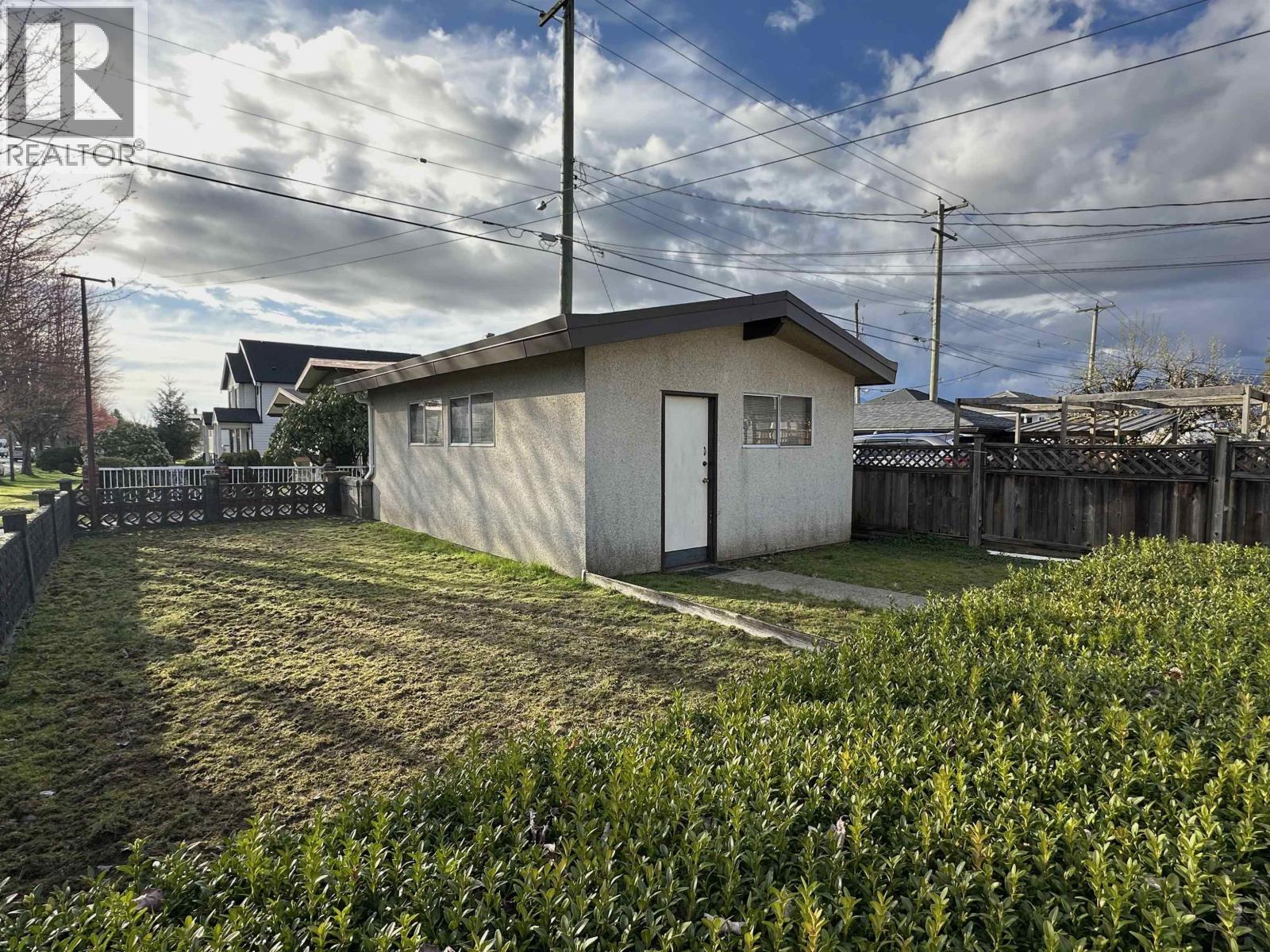 3191 Renfrew Street, Vancouver, British Columbia  V5M 3K9 - Photo 7 - R3108404