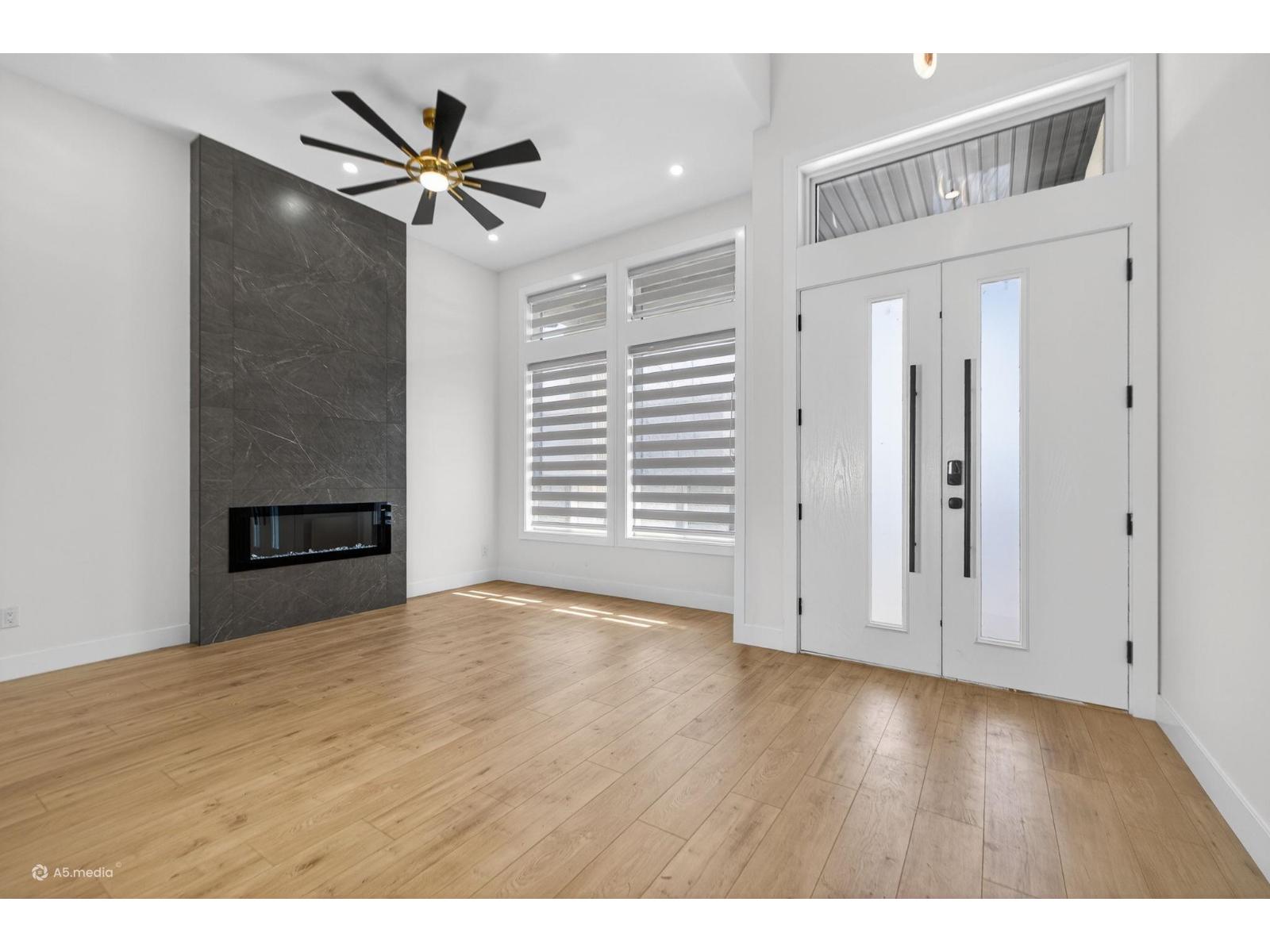 12927 115a Avenue, Surrey, British Columbia  V3R 2R3 - Photo 7 - R3108973