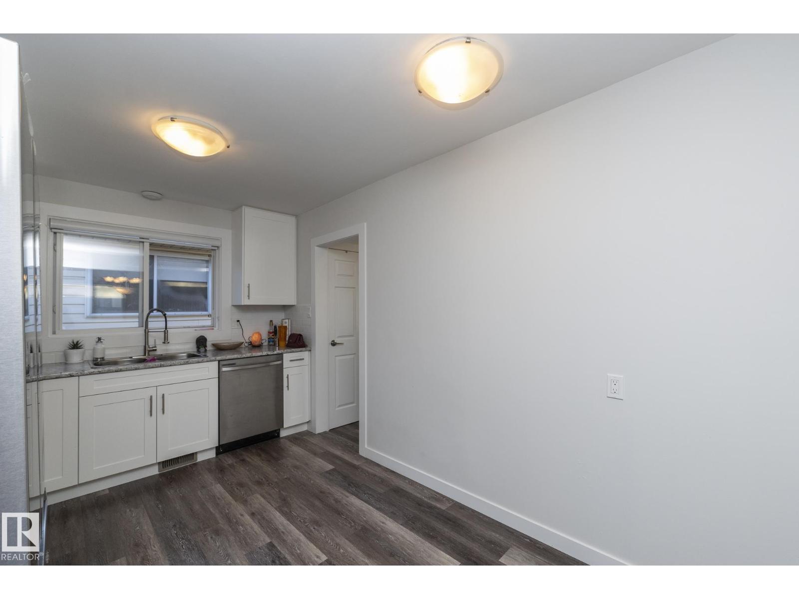 11427 90 St Nw, Edmonton, Alberta  T5B 3X8 - Photo 12 - E4481204