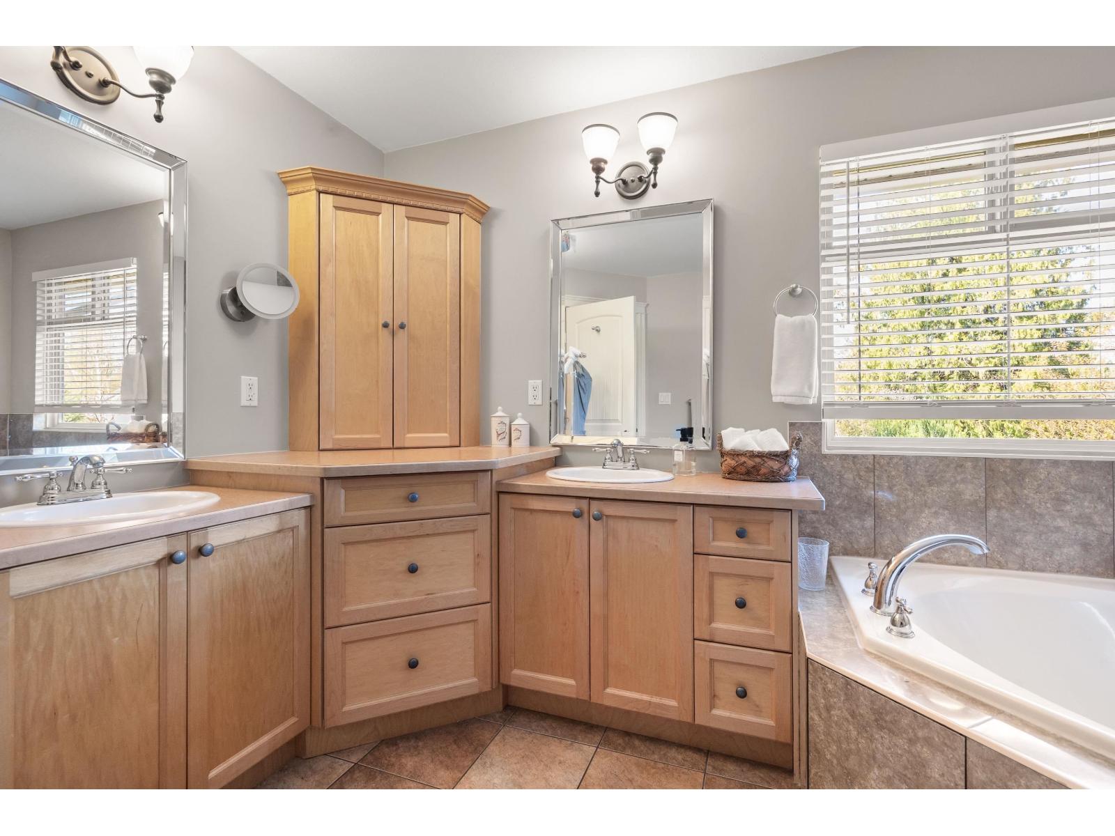 21637 94a Avenue, Langley, British Columbia V3W 4E2 - Photo 27 - R3109098