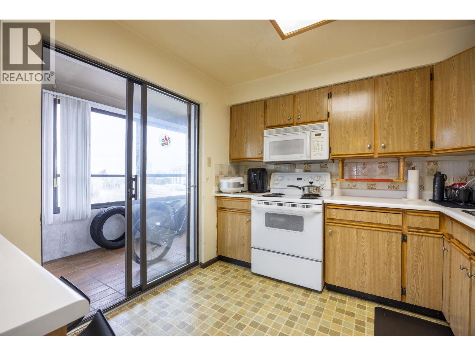 902 615 Belmont Street, New Westminster, British Columbia  V3M 6A1 - Photo 7 - R3107179