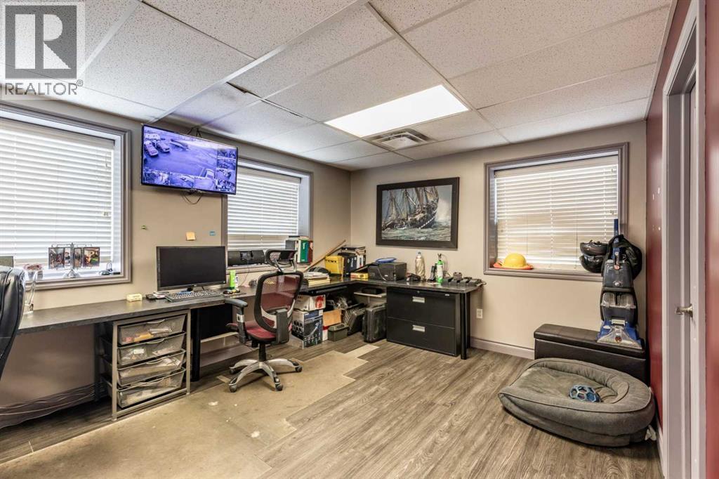 81 Brier Estates Way Nw, Medicine Hat, Alberta  T1C 0B2 - Photo 32 - A2300123