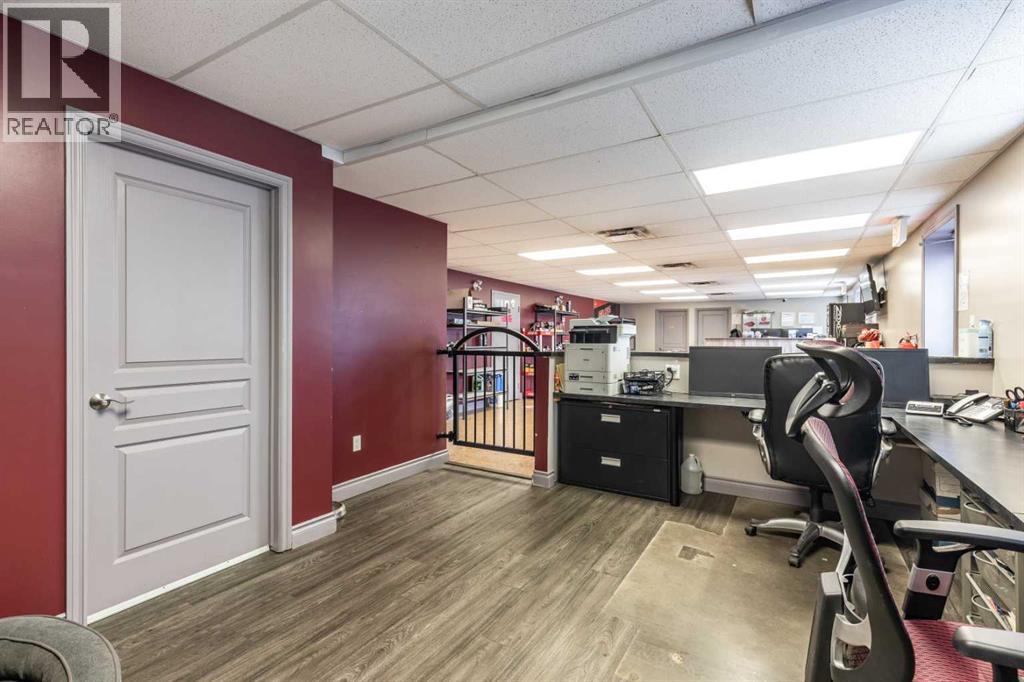 81 Brier Estates Way Nw, Medicine Hat, Alberta  T1C 0B2 - Photo 24 - A2300123