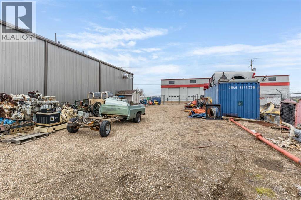 81 Brier Estates Way Nw, Medicine Hat, Alberta  T1C 0B2 - Photo 6 - A2300123