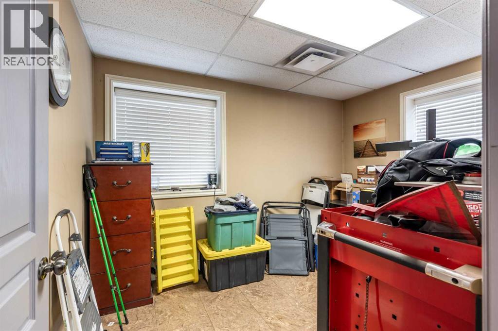 81 Brier Estates Way Nw, Medicine Hat, Alberta  T1C 0B2 - Photo 26 - A2300123