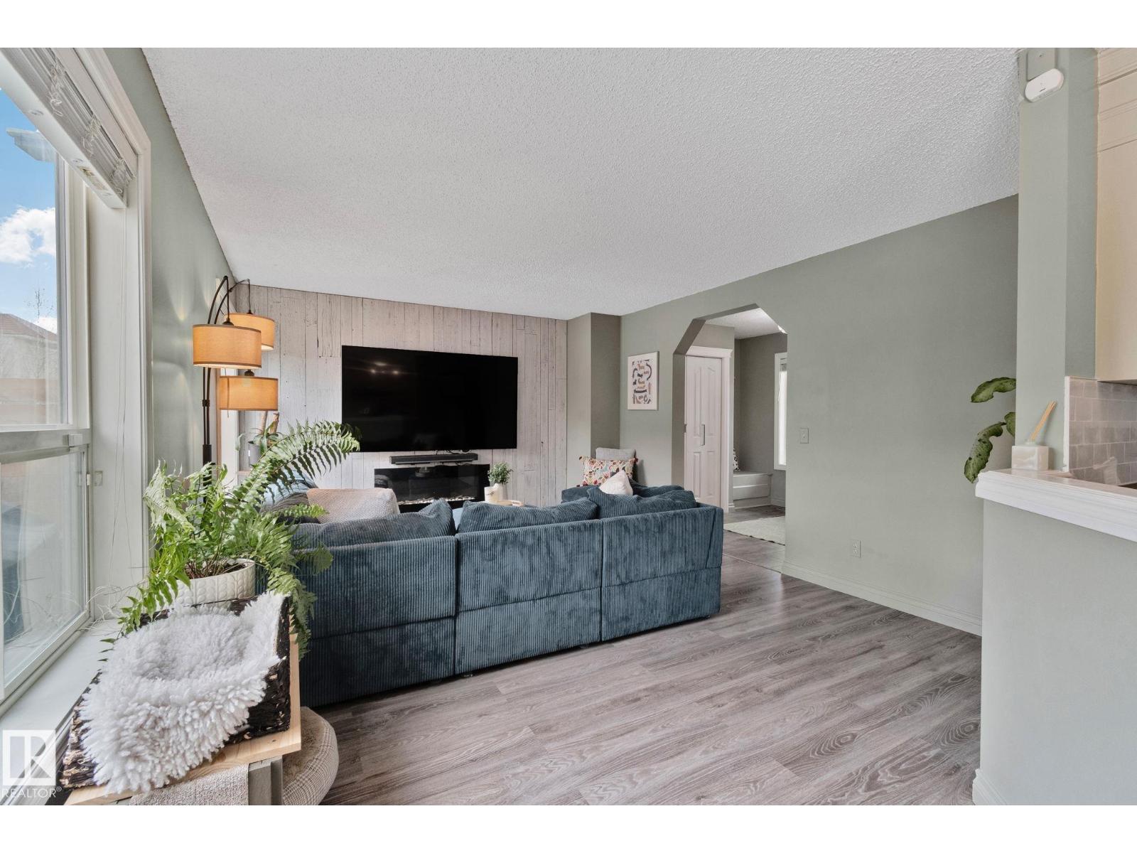 15304 138b St Nw, Edmonton, Alberta  T6V 1P8 - Photo 6 - E4481206