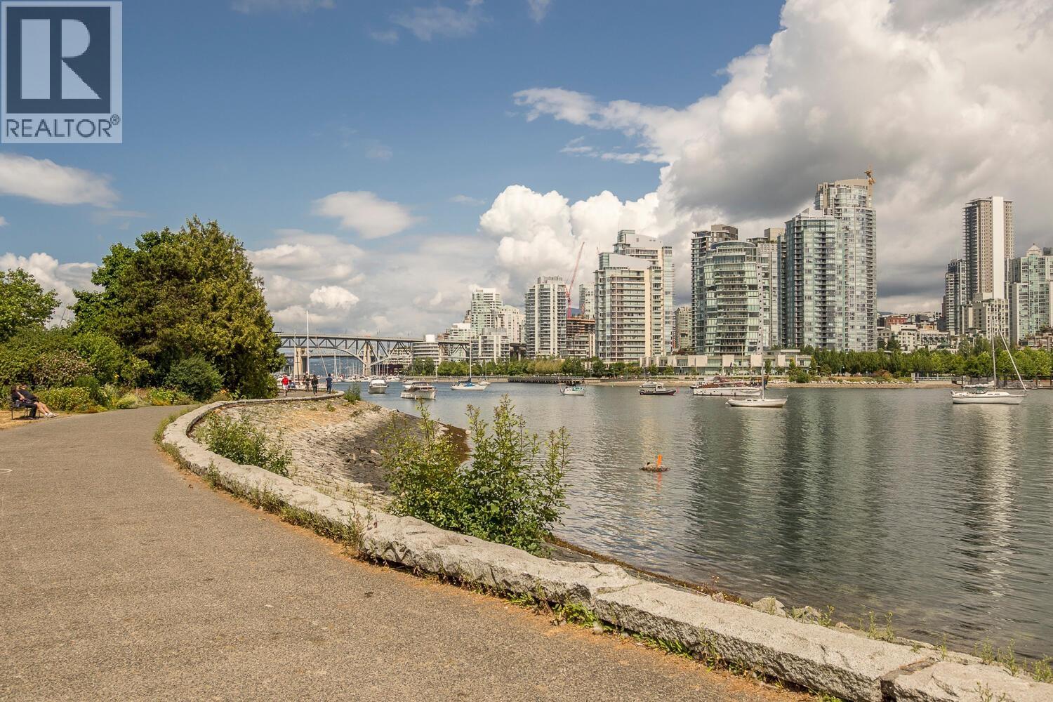 406 125 Milross Avenue, Vancouver, British Columbia  V6A 0A1 - Photo 7 - R3109011