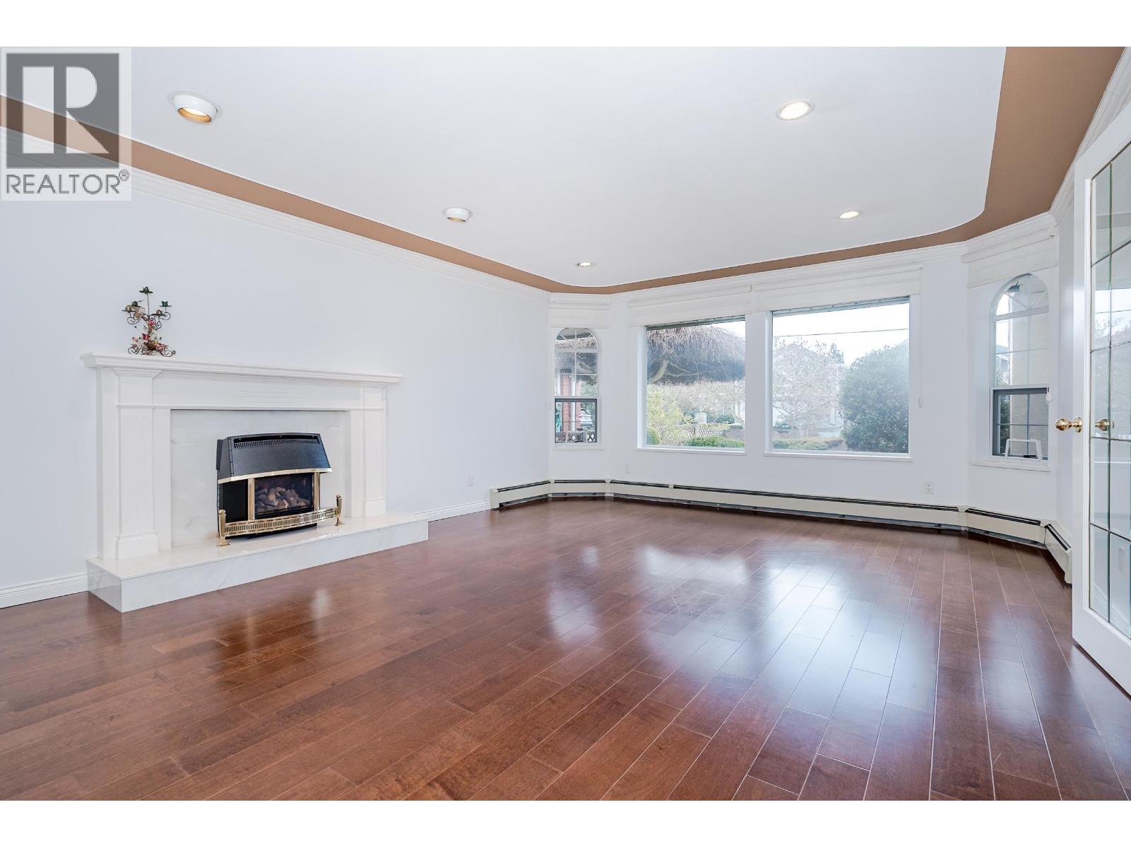 5371 Maple Road, Richmond, British Columbia  V7E 1G2 - Photo 3 - R3108413