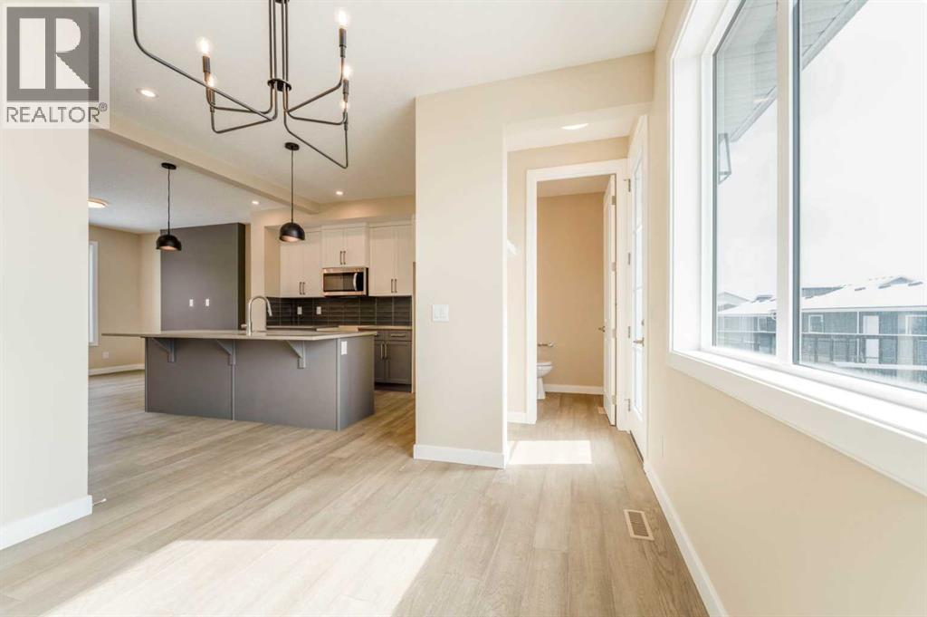 369 Waterford Boulevard, Chestermere, Alberta  T1X 2Z7 - Photo 7 - A2295496