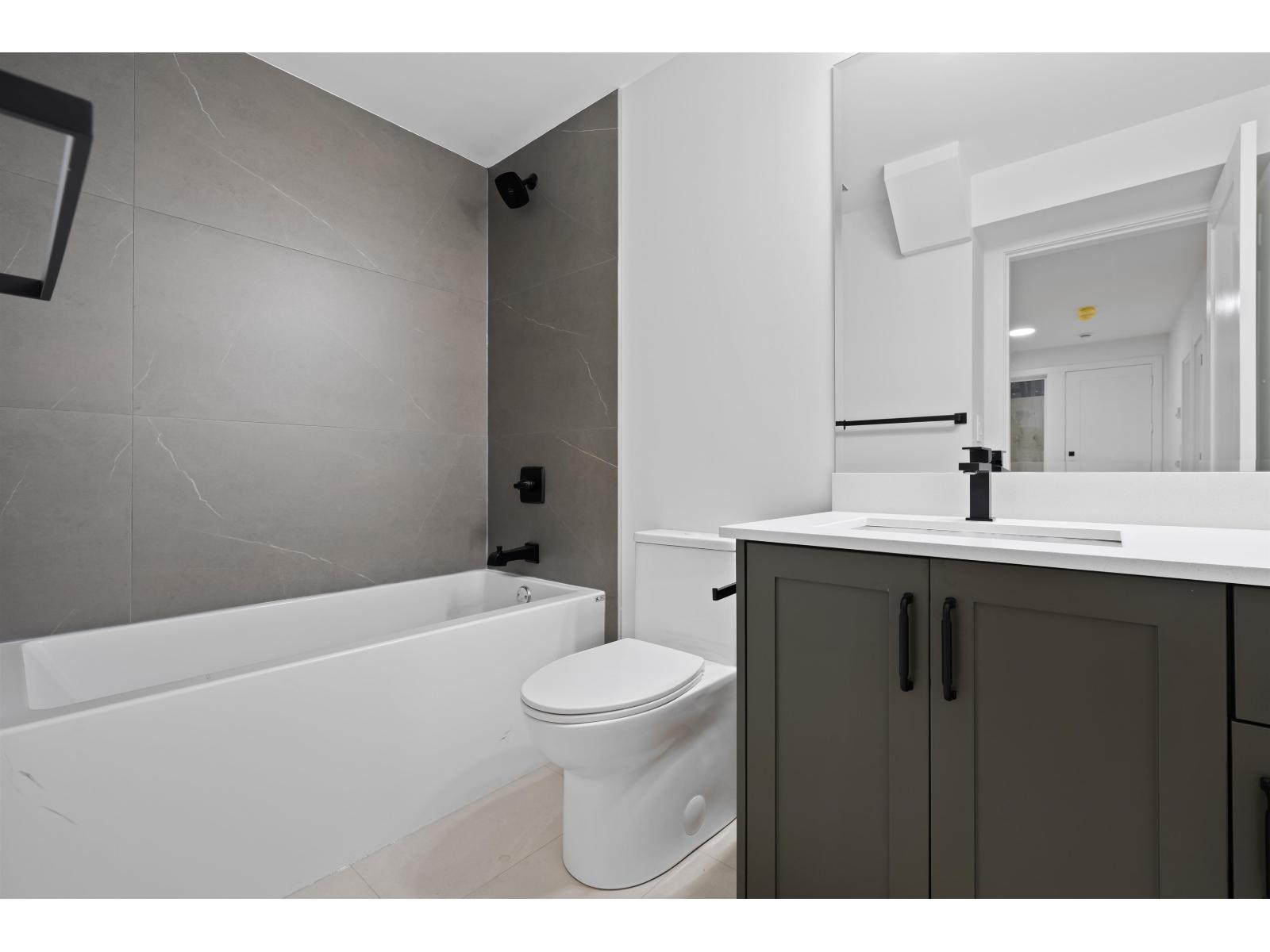 102 16594 22 Avenue, Surrey, British Columbia  V3Z 0V5 - Photo 23 - R3108940