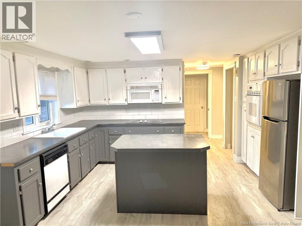 8 Blanchard Lane, Saint John, New Brunswick  E2K 5K4 - Photo 31 - NB136148