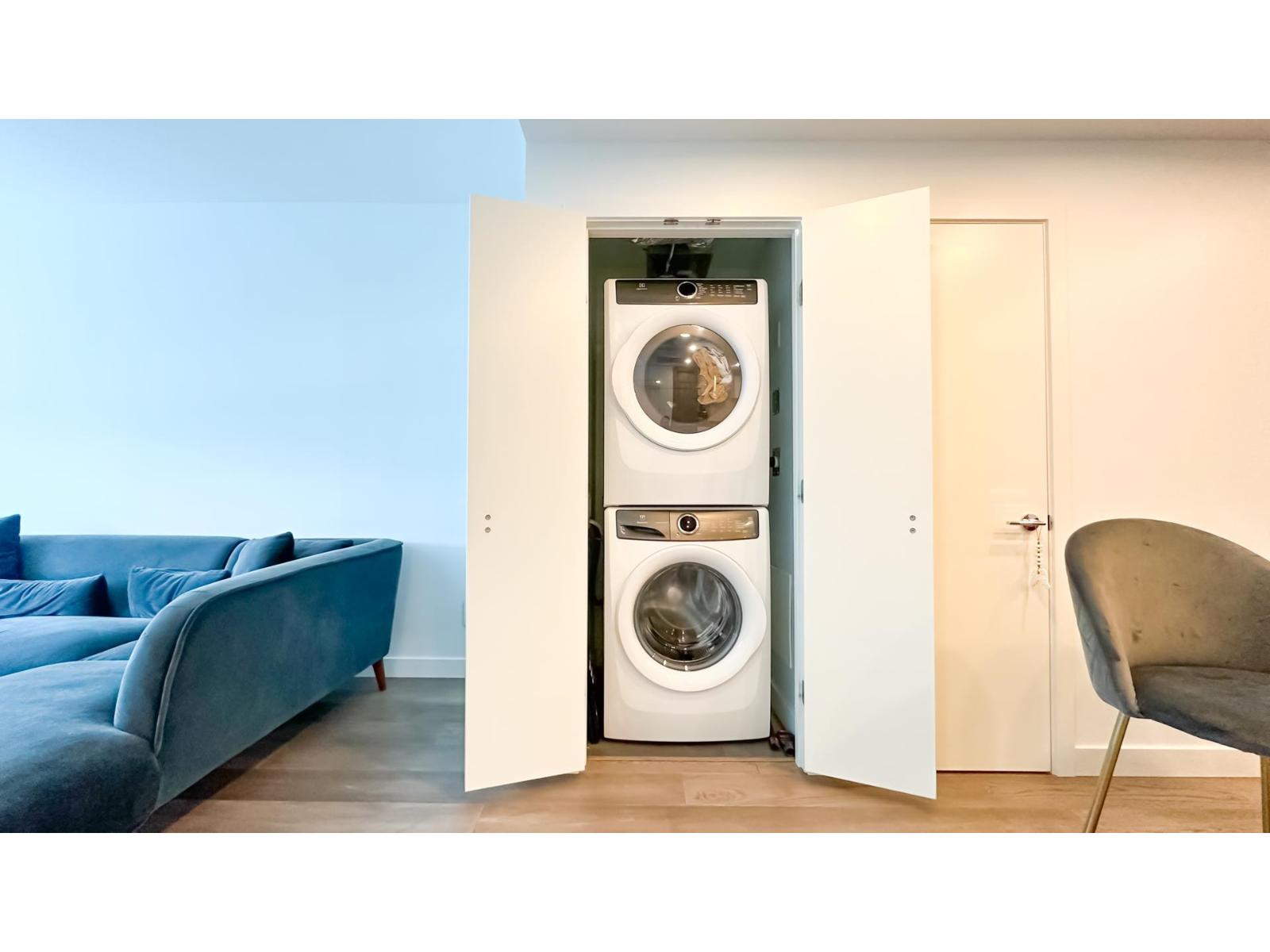 405 15165 Thrift Avenue, Surrey, British Columbia  V4B 0C1 - Photo 14 - R3108878