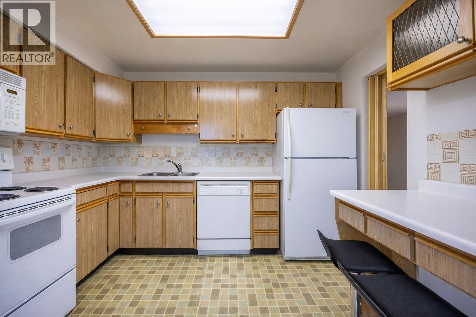 902 615 Belmont Street, New Westminster, British Columbia  V3M 6A1 - Photo 6 - R3107179