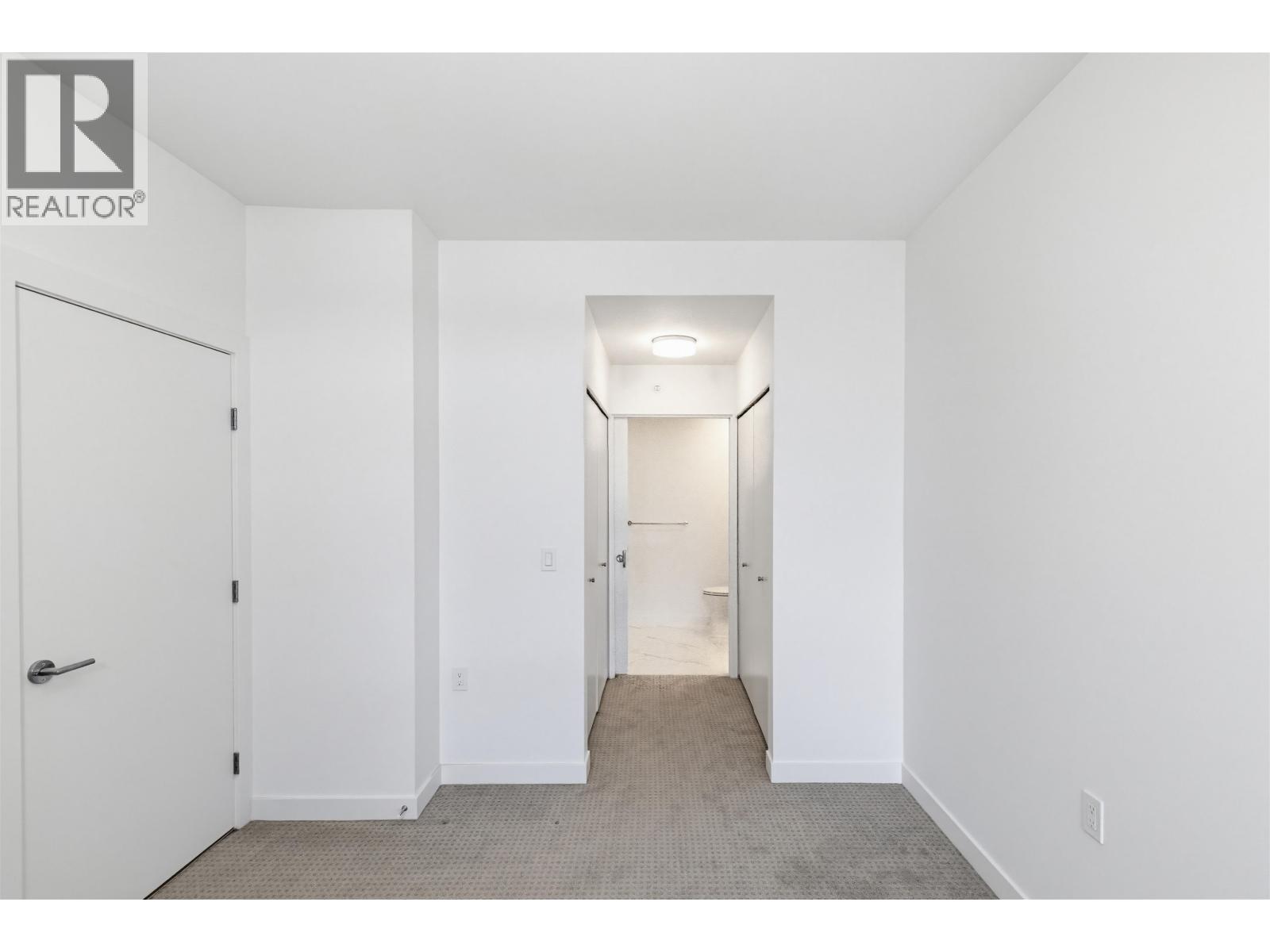 404 7788 18th Street, Burnaby, British Columbia  V3N 0J3 - Photo 12 - R3108537