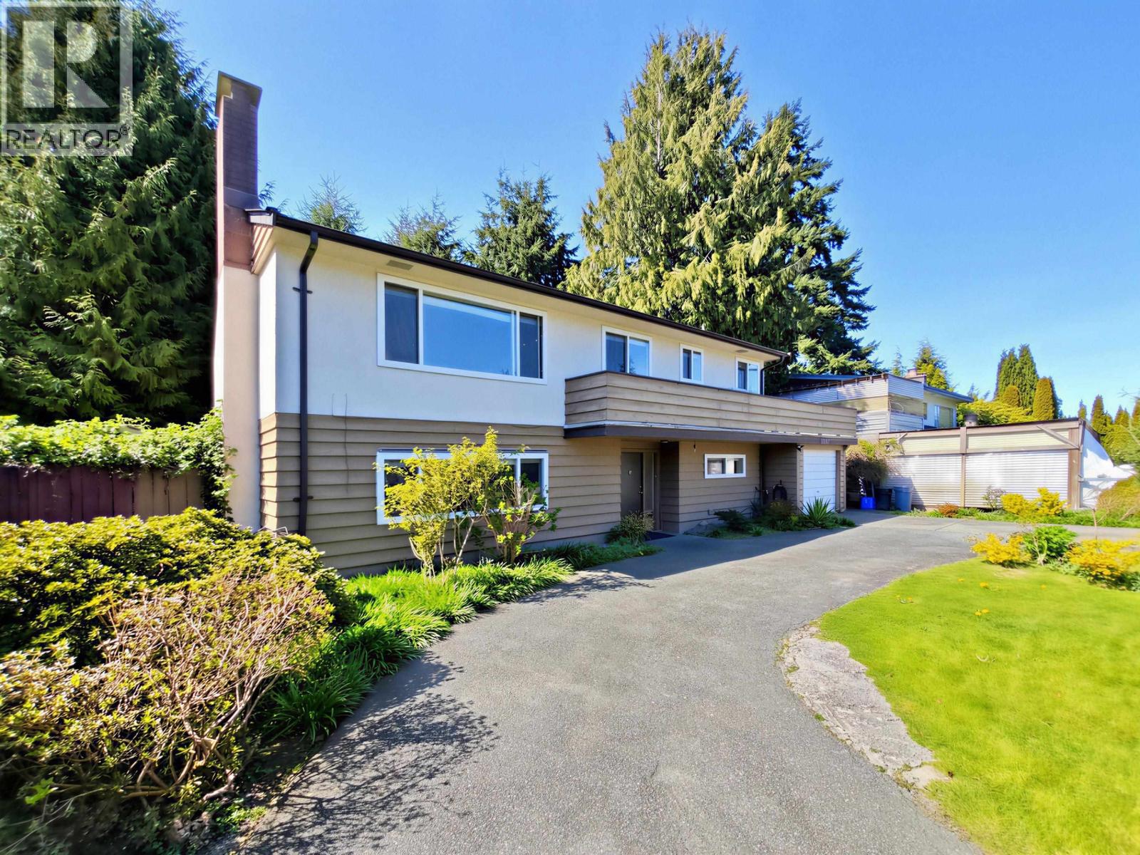 10111 Ainsworth Crescent, Richmond, British Columbia  V7A 3V3 - Photo 4 - R3107005