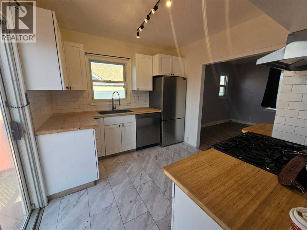 7639 Ogden Road Se, Calgary, Alberta  T2C 1C2 - Photo 12 - A2292530