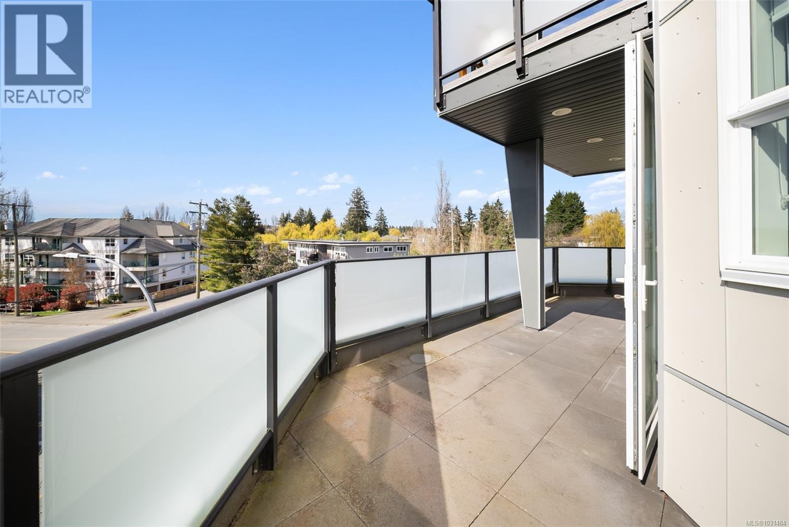 205 525 Third St, Nanaimo, British Columbia  V9R 1W7 - Photo 10 - 1031484