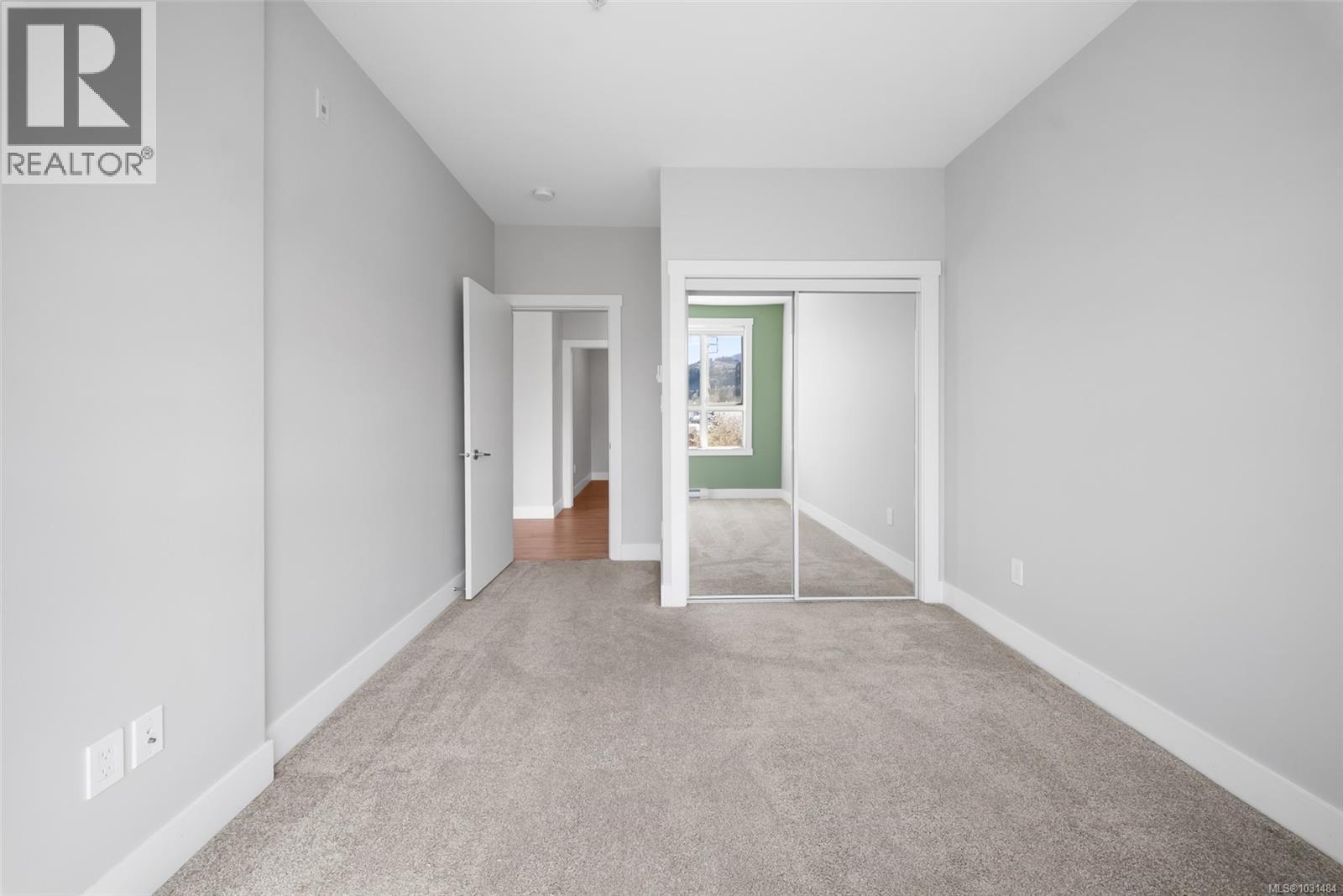 205 525 Third St, Nanaimo, British Columbia  V9R 1W7 - Photo 17 - 1031484