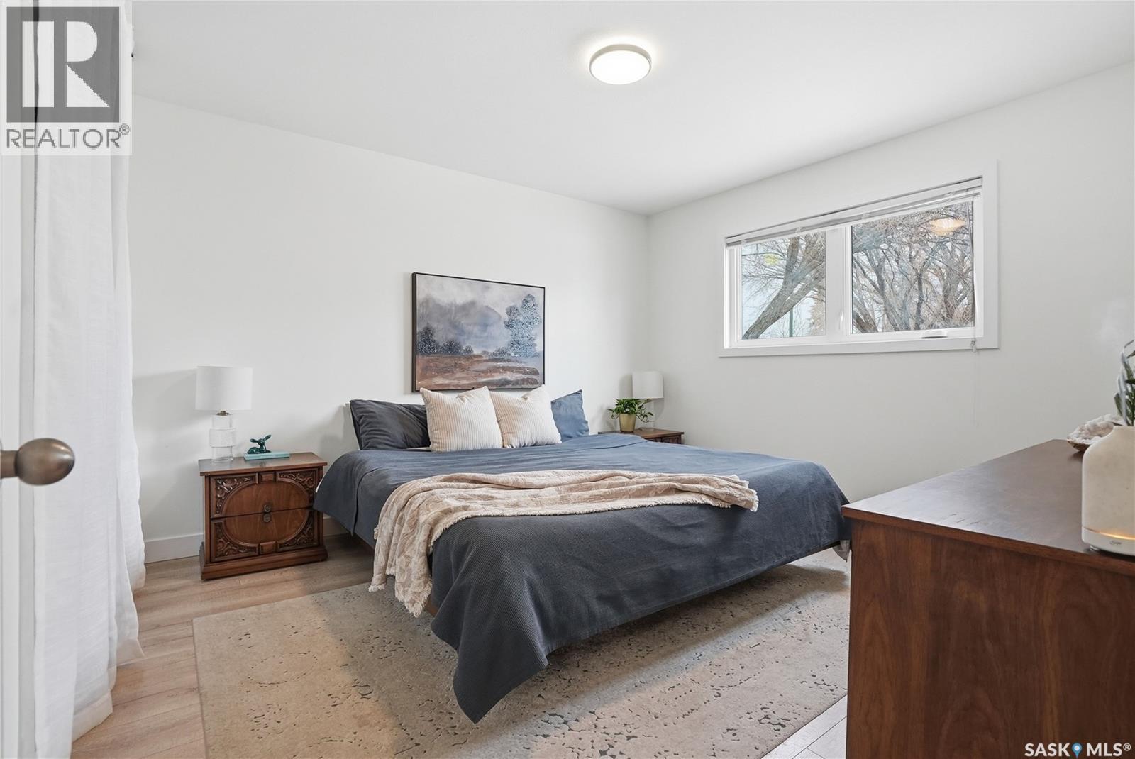 48 Bell Crescent, Saskatoon, Saskatchewan  S7J 2W3 - Photo 10 - SK032433