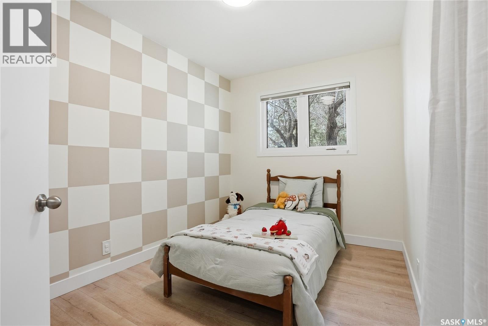 48 Bell Crescent, Saskatoon, Saskatchewan  S7J 2W3 - Photo 15 - SK032433