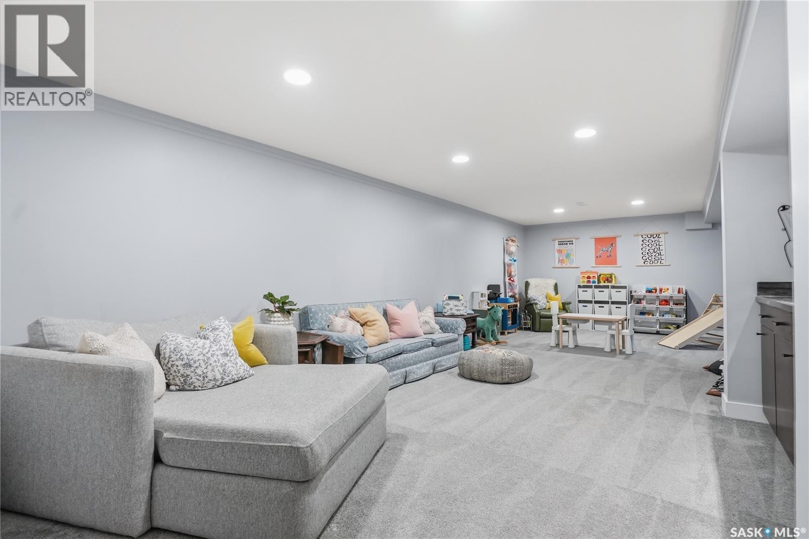 48 Bell Crescent, Saskatoon, Saskatchewan  S7J 2W3 - Photo 18 - SK032433