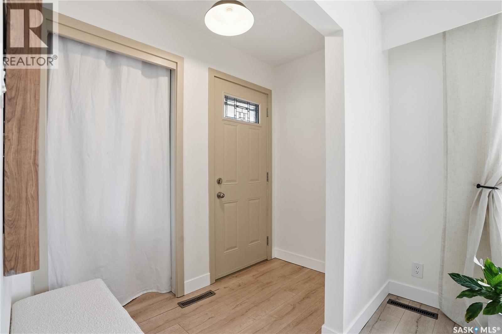 48 Bell Crescent, Saskatoon, Saskatchewan  S7J 2W3 - Photo 28 - SK032433