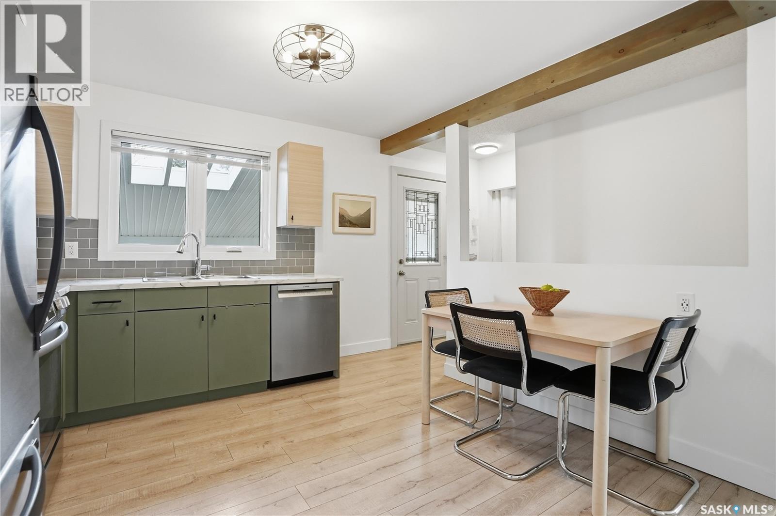 48 Bell Crescent, Saskatoon, Saskatchewan  S7J 2W3 - Photo 6 - SK032433