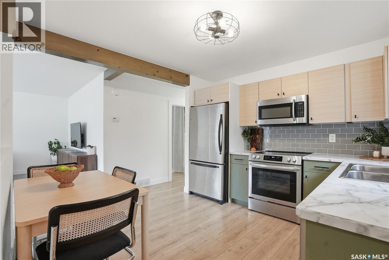 48 Bell Crescent, Saskatoon, Saskatchewan  S7J 2W3 - Photo 9 - SK032433