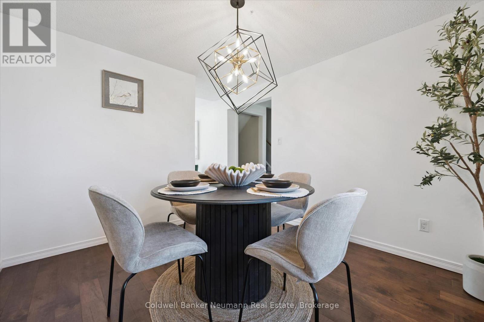 73 Pathfinder Crescent, Kitchener, Ontario N2P 1S2 - Photo 13 - X12974692