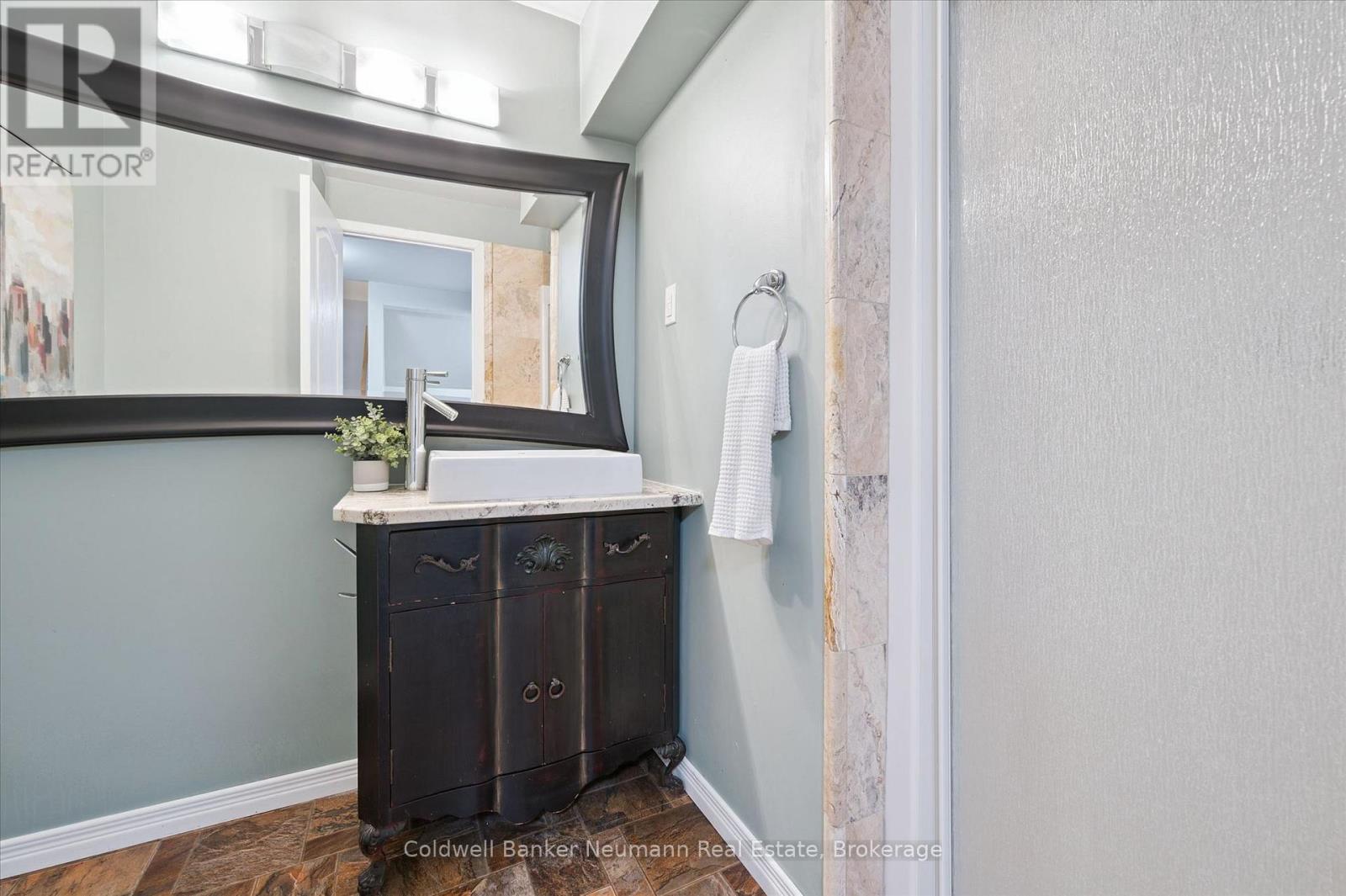 73 Pathfinder Crescent, Kitchener, Ontario N2P 1S2 - Photo 34 - X12974692